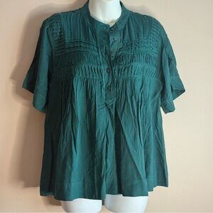 Solitaire NWT Pleated Women's Blouse
